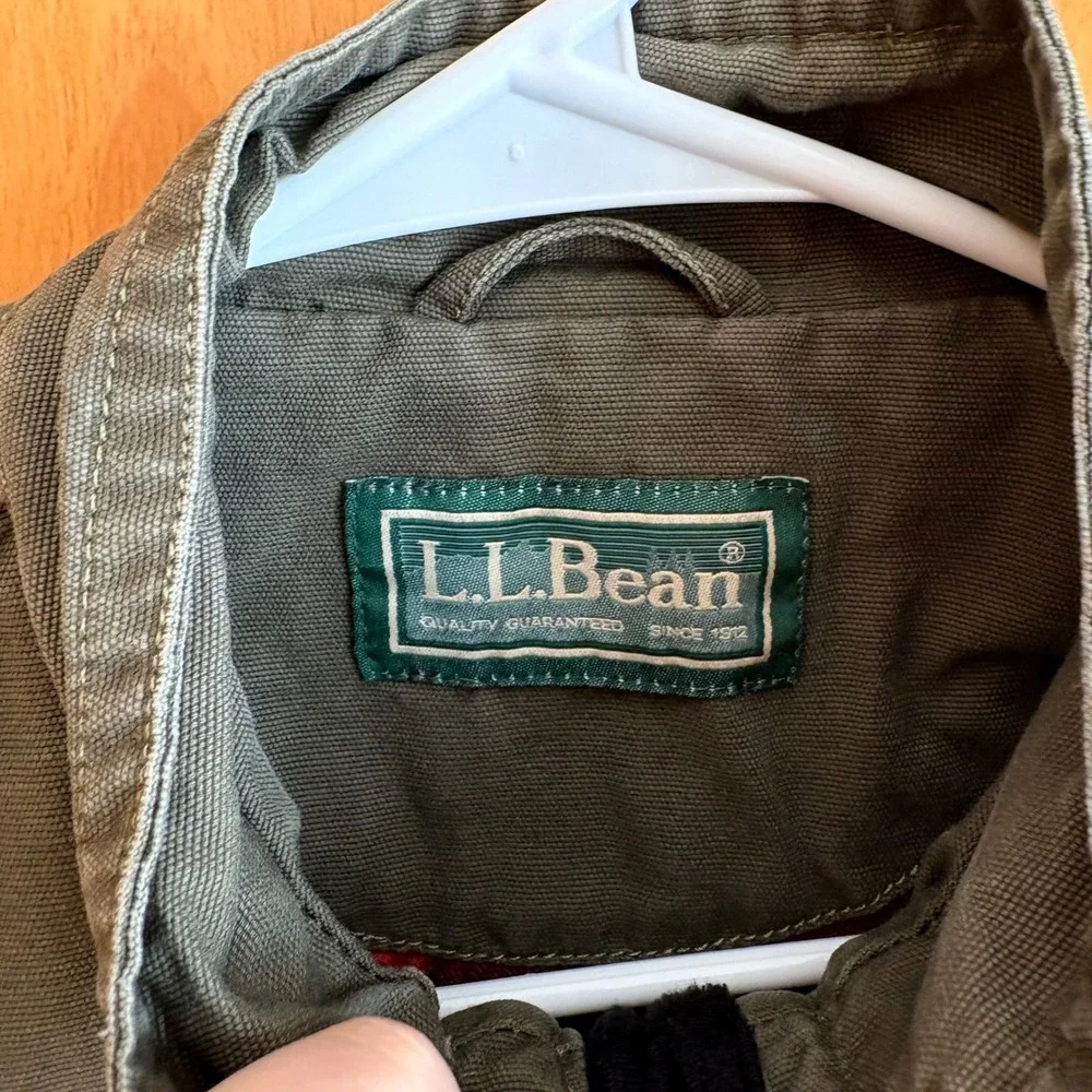 L.L. Bean discover rugged